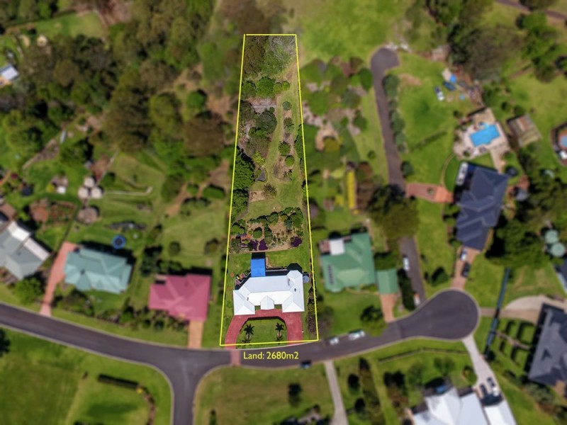 6 Hull Court, Highfields QLD 4352