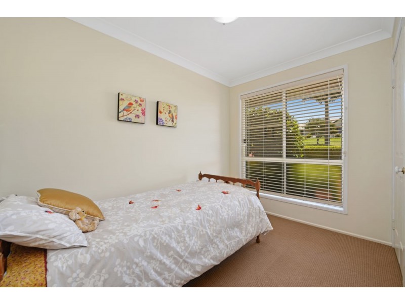 6 Hull Court, Highfields QLD 4352