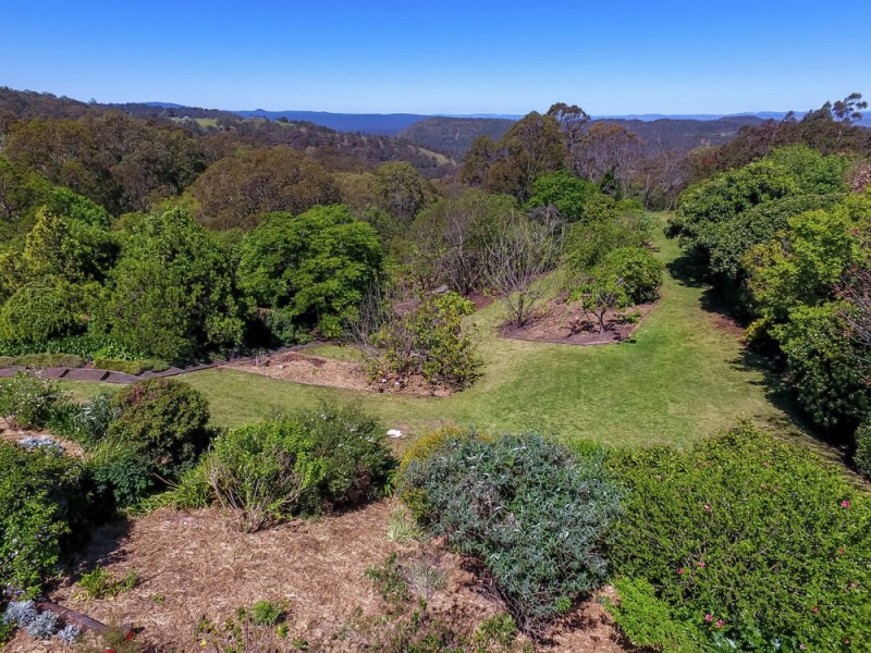 6 Hull Court, Highfields QLD 4352