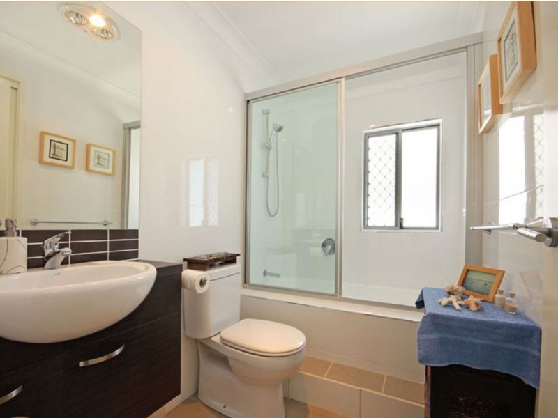 4/50 Gamelin Cres, Stafford QLD 4053