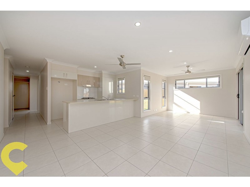 5 Farrer Street, Cranley QLD 4350