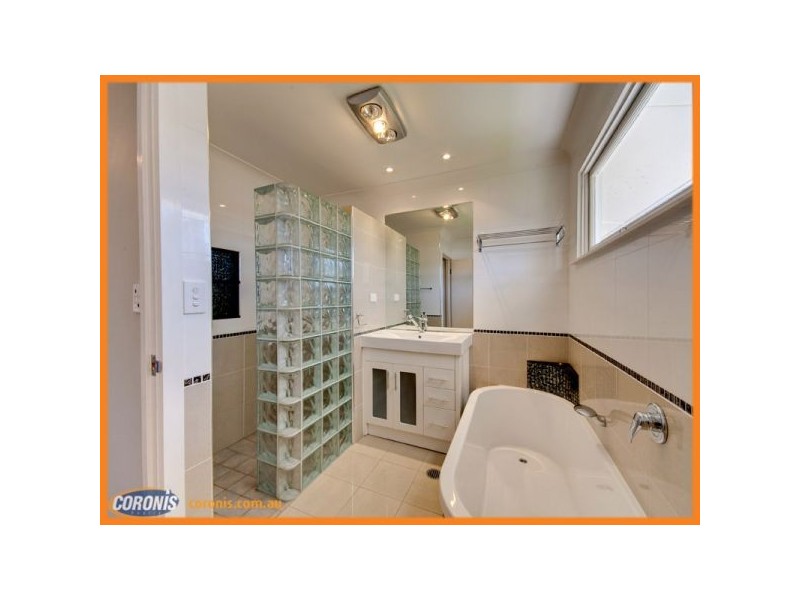 11 Vermont Street, Aspley QLD 4034