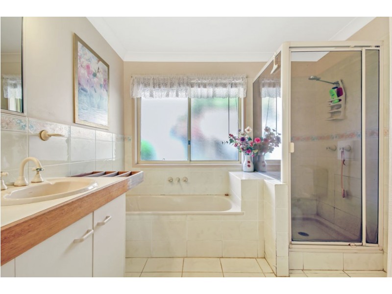 69 Hamilton Street, Redland Bay QLD 4165