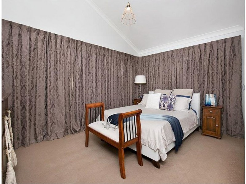 89 Kingsley Terrace, Manly QLD 4179