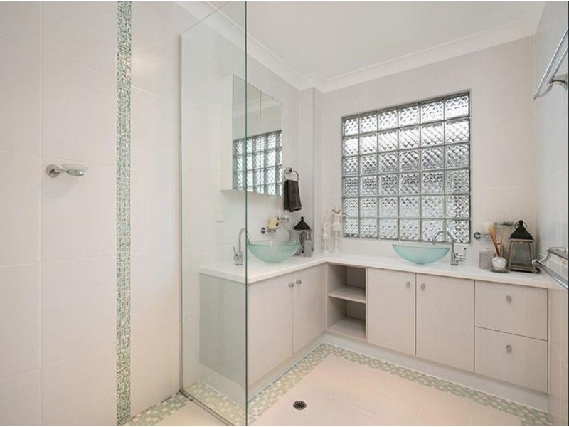 89 Kingsley Terrace, Manly QLD 4179