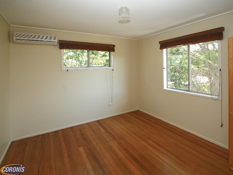 1123 South Pine Road, Arana Hills QLD 4054