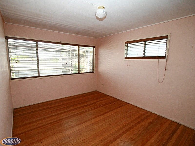 1123 South Pine Road, Arana Hills QLD 4054