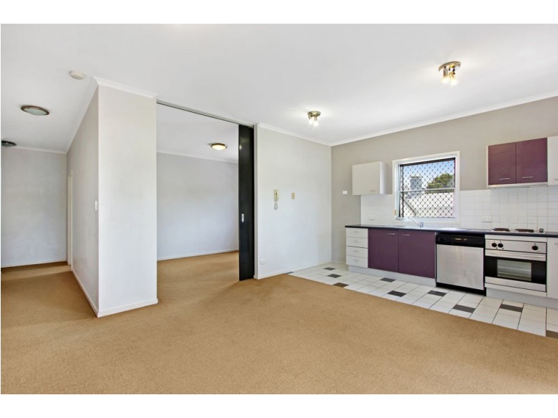 8/75 Hardgrave Road, West End QLD 4101