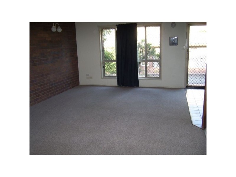 28/9 Leslie Street, Arana Hills QLD 4054