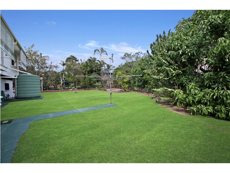 14 Pinewood Street, Geebung QLD 4034