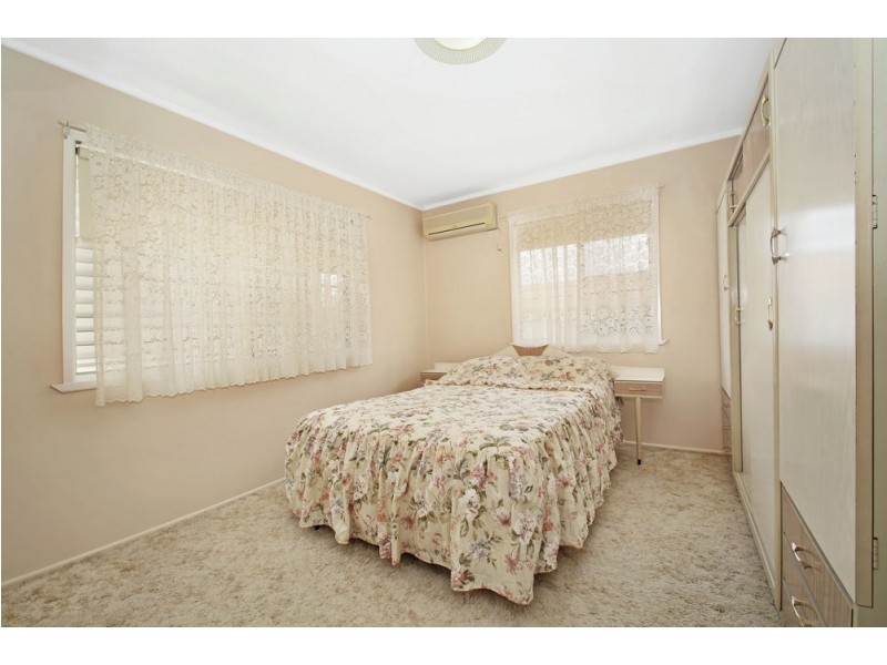 14 Pinewood Street, Geebung QLD 4034