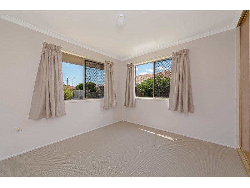 15 Jimbour Drive, Newtown QLD 4350