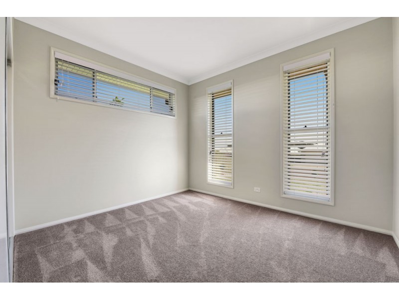 13 Sportsman Drive, Highfields QLD 4352