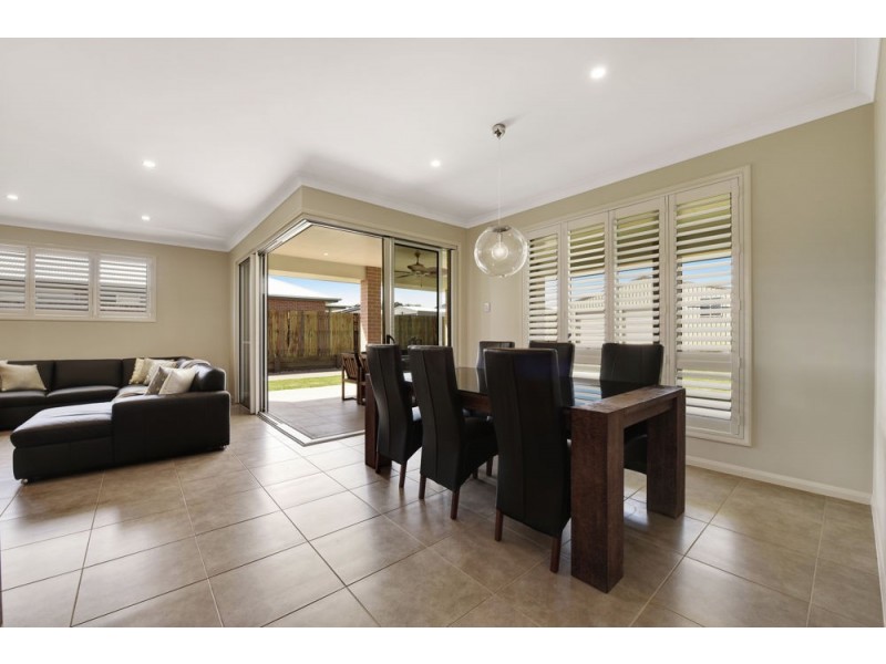 13 Sportsman Drive, Highfields QLD 4352