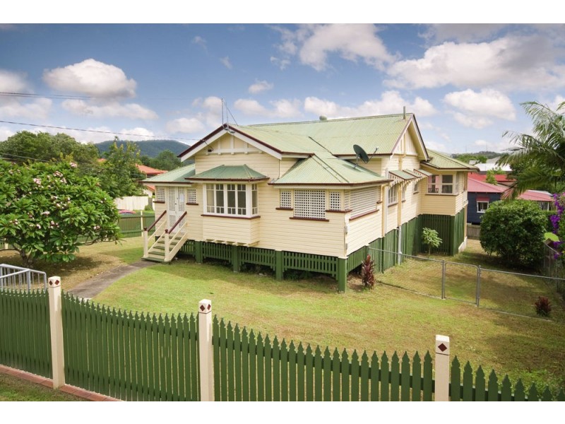 44 Ashgrove Avenue, Ashgrove QLD 4060