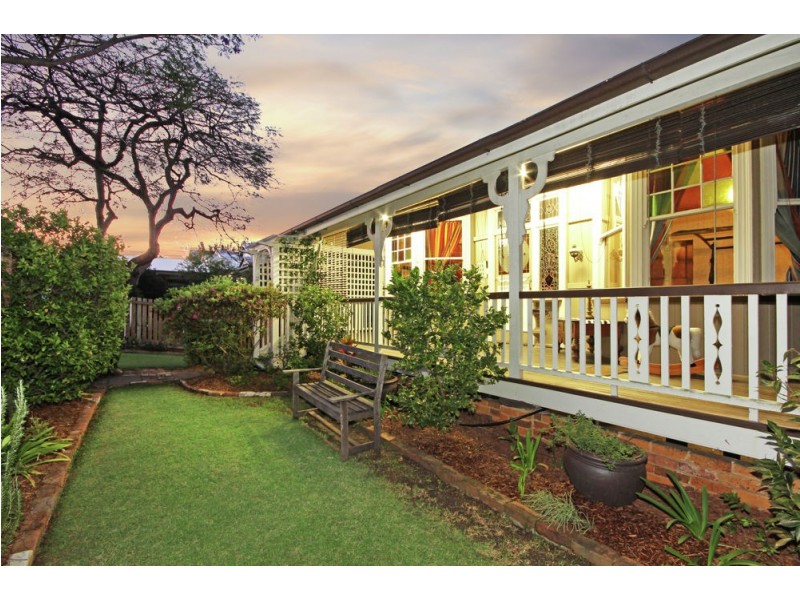 22 London Road, Clayfield QLD 4011