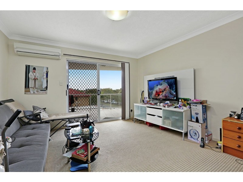 18/12 Grace Street, Nundah QLD 4012