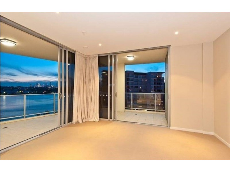 4019/37C Harbour Road, Hamilton QLD 4007