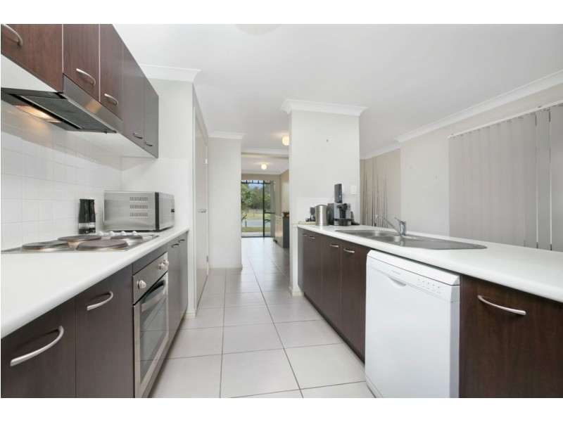 48 Habitat Drive, Wakerley QLD 4154