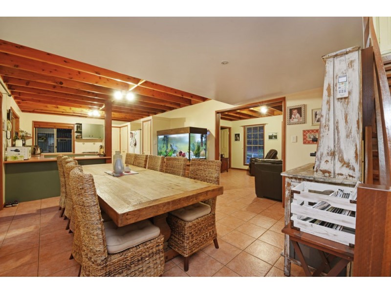 48 Kratzke Road, Highfields QLD 4352