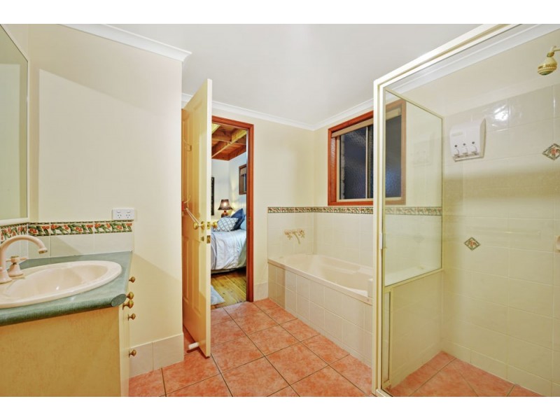 48 Kratzke Road, Highfields QLD 4352
