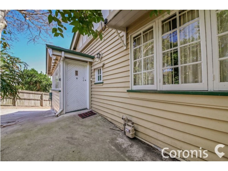 30a Bramston Terrace, Herston QLD 4006