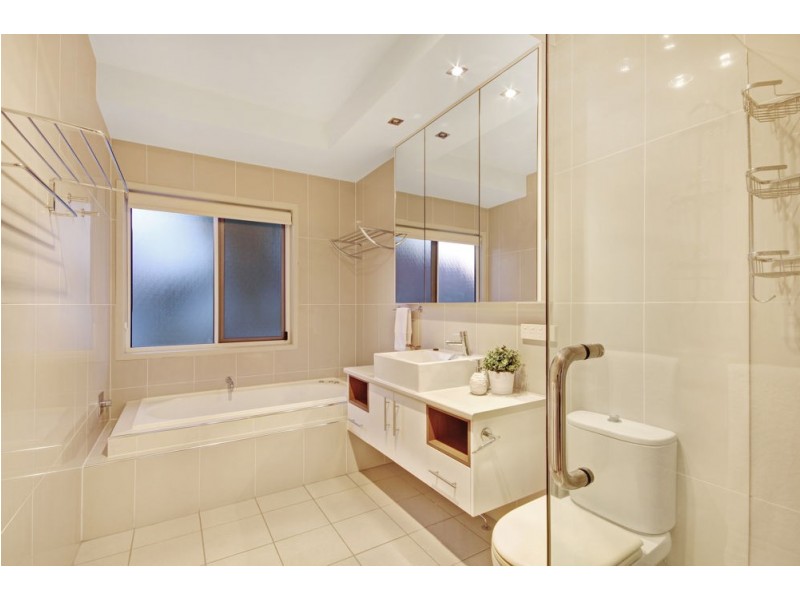 52 Massey Street, Ascot QLD 4007