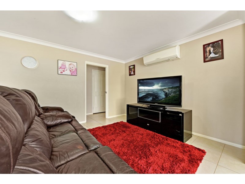 9 Koel Crescent, Highfields QLD 4352