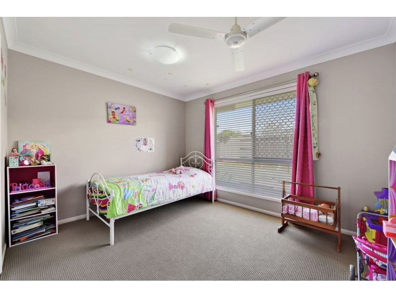 9 Koel Crescent, Highfields QLD 4352