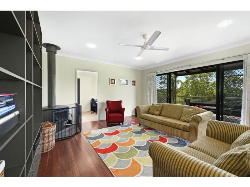 32a Woolmer Road, Highfields QLD 4352