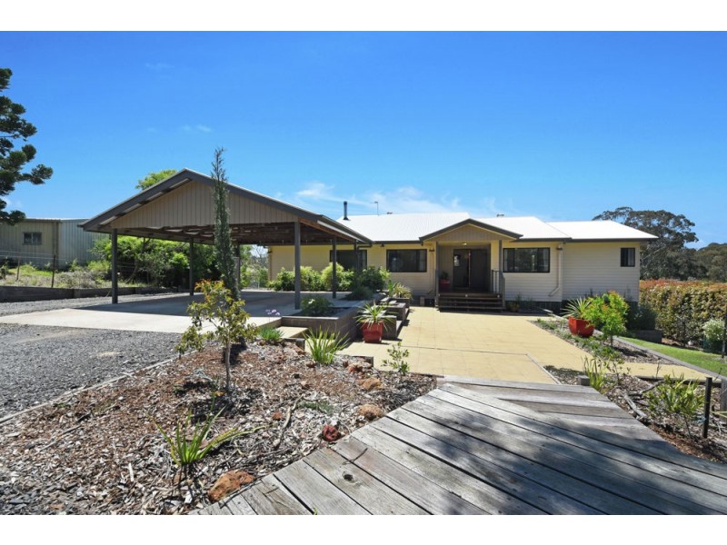 32a Woolmer Road, Highfields QLD 4352