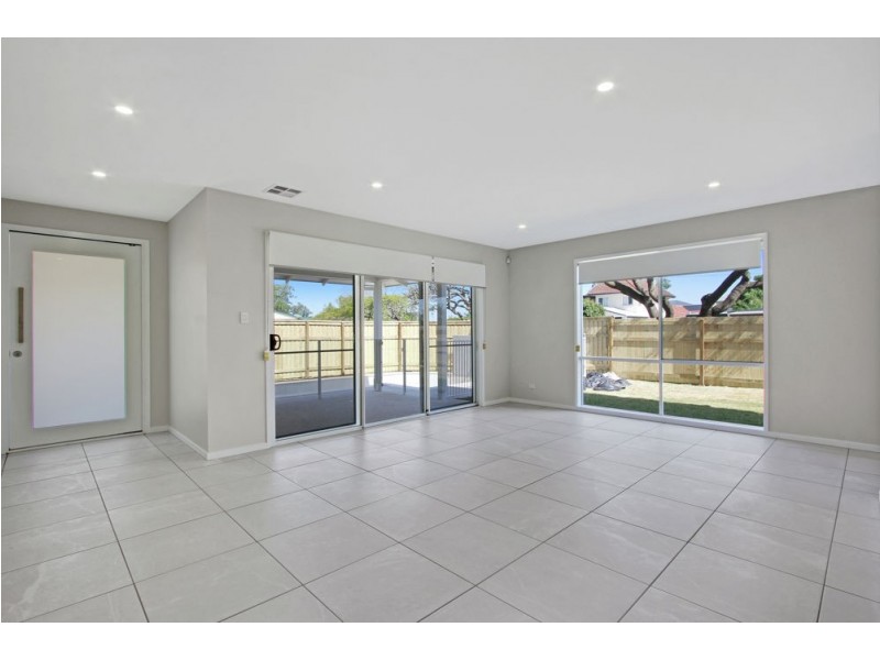 2 Golden Square, Hendra QLD 4011