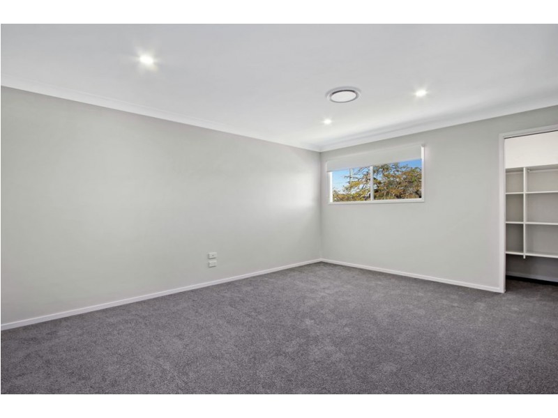 2 Golden Square, Hendra QLD 4011