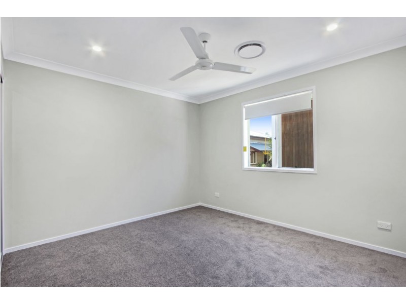 2 Golden Square, Hendra QLD 4011