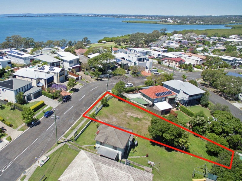 11 Macdonald Street, Lota QLD 4179