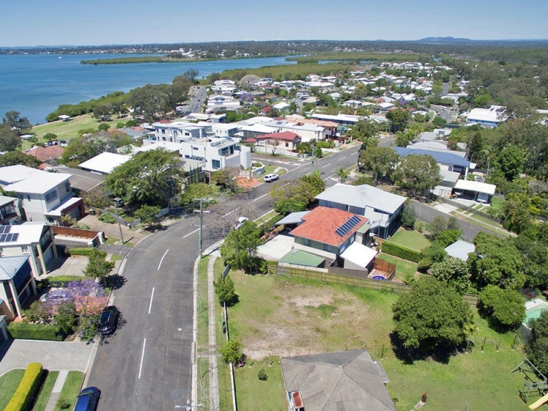 11 Macdonald Street, Lota QLD 4179