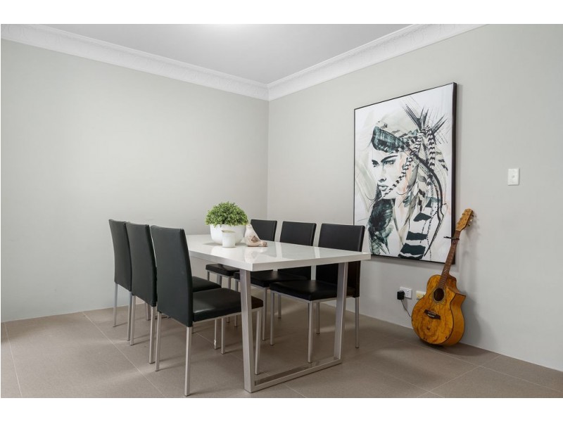 2/15 Salt Street, Windsor QLD 4030