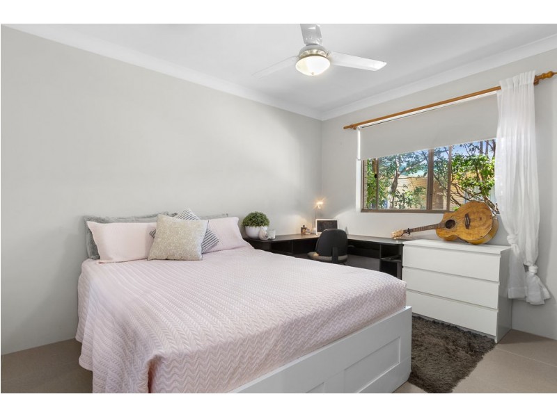 2/15 Salt Street, Windsor QLD 4030