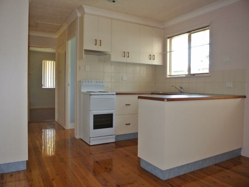 15 Quelch Street, Rockville QLD 4350