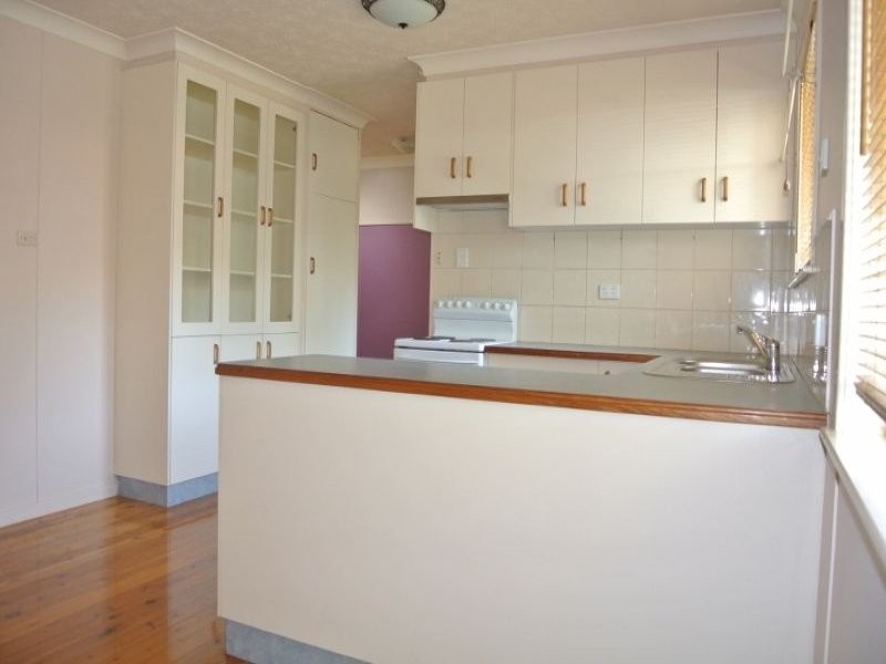 15 Quelch Street, Rockville QLD 4350