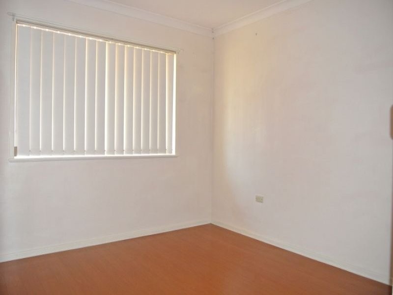 15 Quelch Street, Rockville QLD 4350