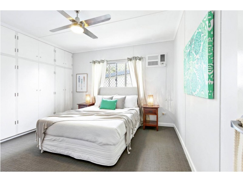 38 Chingford Street, Chermside West QLD 4032