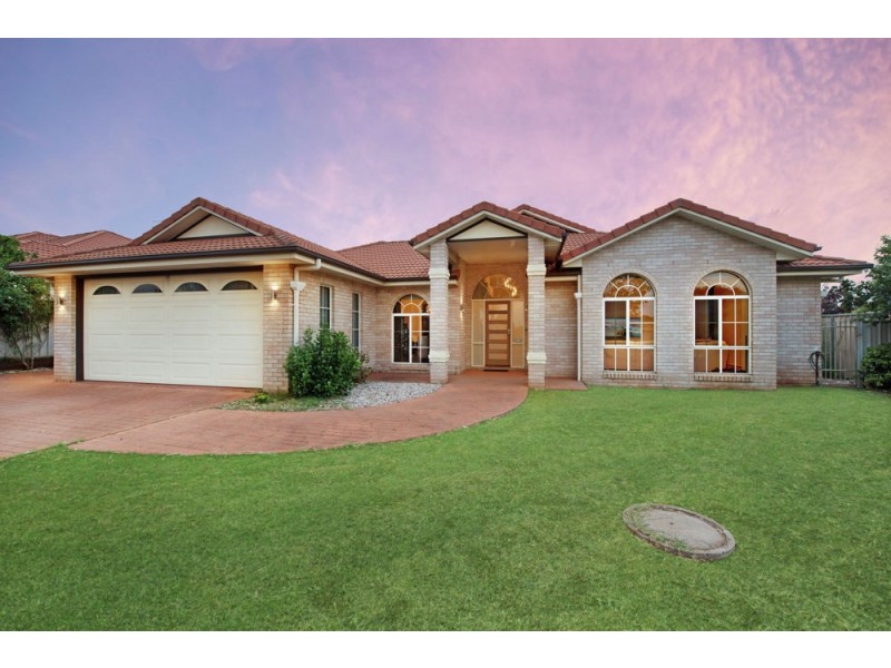 10 Parsley Drive, Middle Ridge QLD 4350