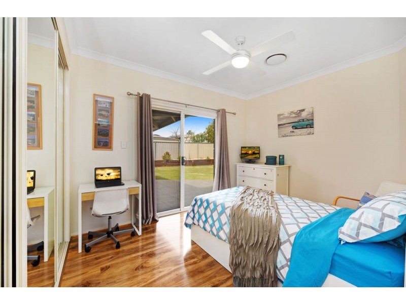 10 Parsley Drive, Middle Ridge QLD 4350