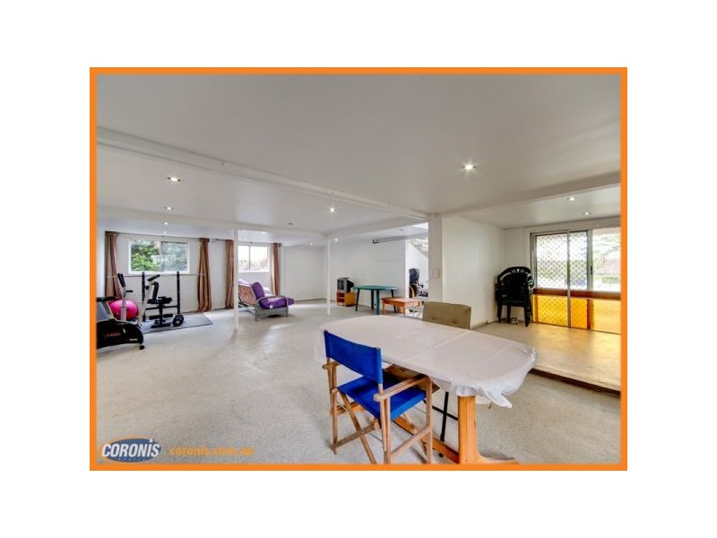 209 Patricks Road, Ferny Hills QLD 4055