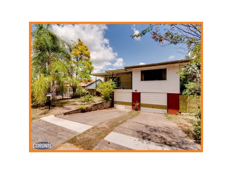 209 Patricks Road, Ferny Hills QLD 4055