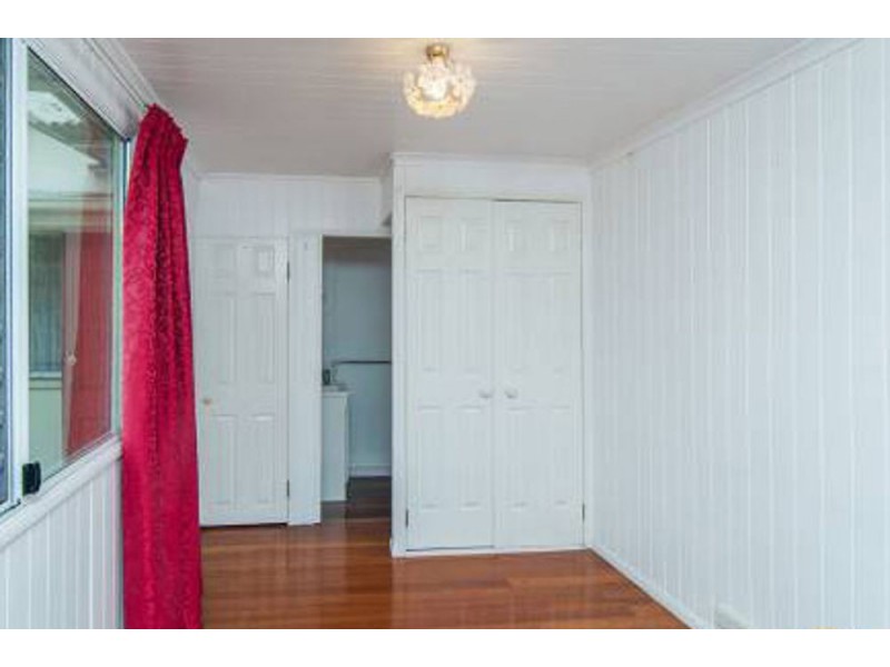 18 Charlotte Street, Wavell Heights QLD 4012