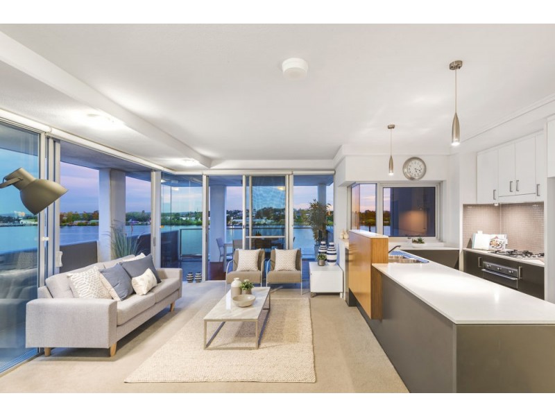 824/43 Hercules Street, Hamilton QLD 4007