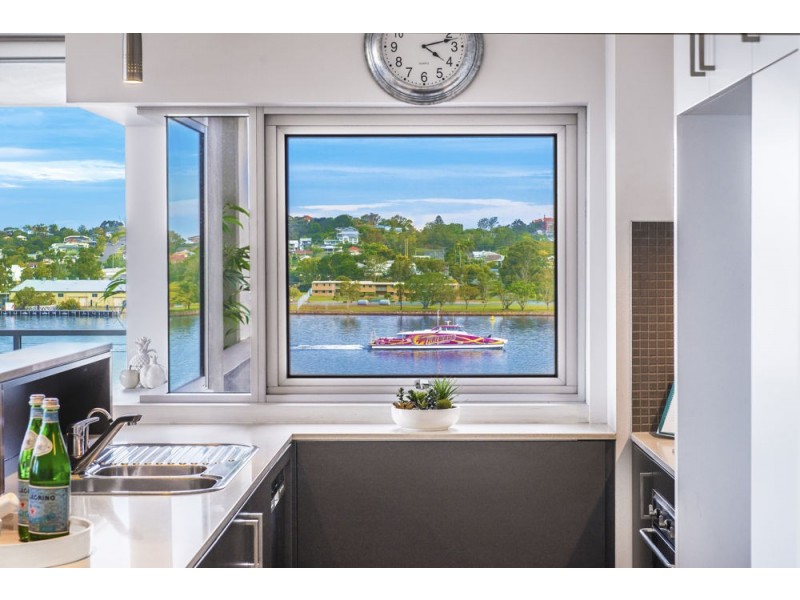 824/43 Hercules Street, Hamilton QLD 4007