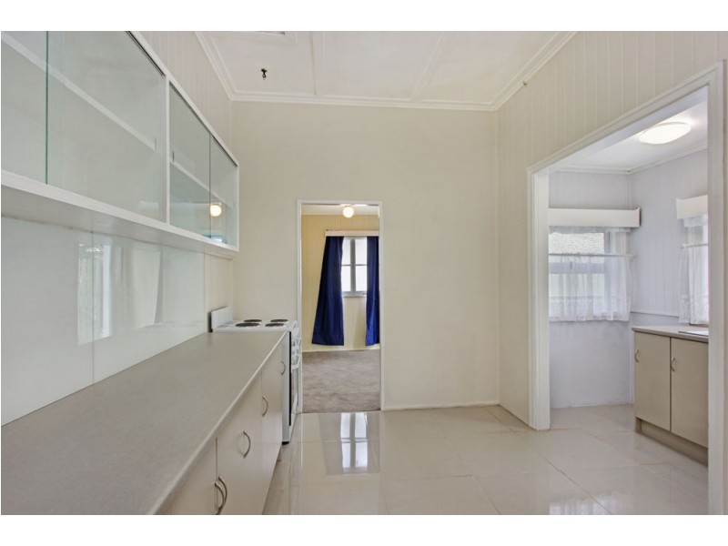 68 Nudgee Road, Hamilton QLD 4007